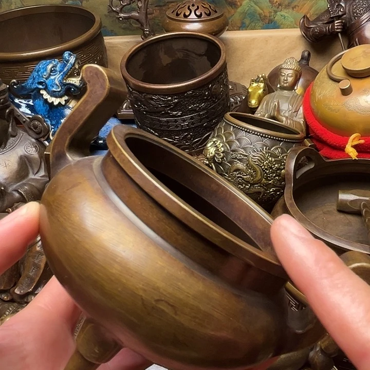 精美铜器批发档口