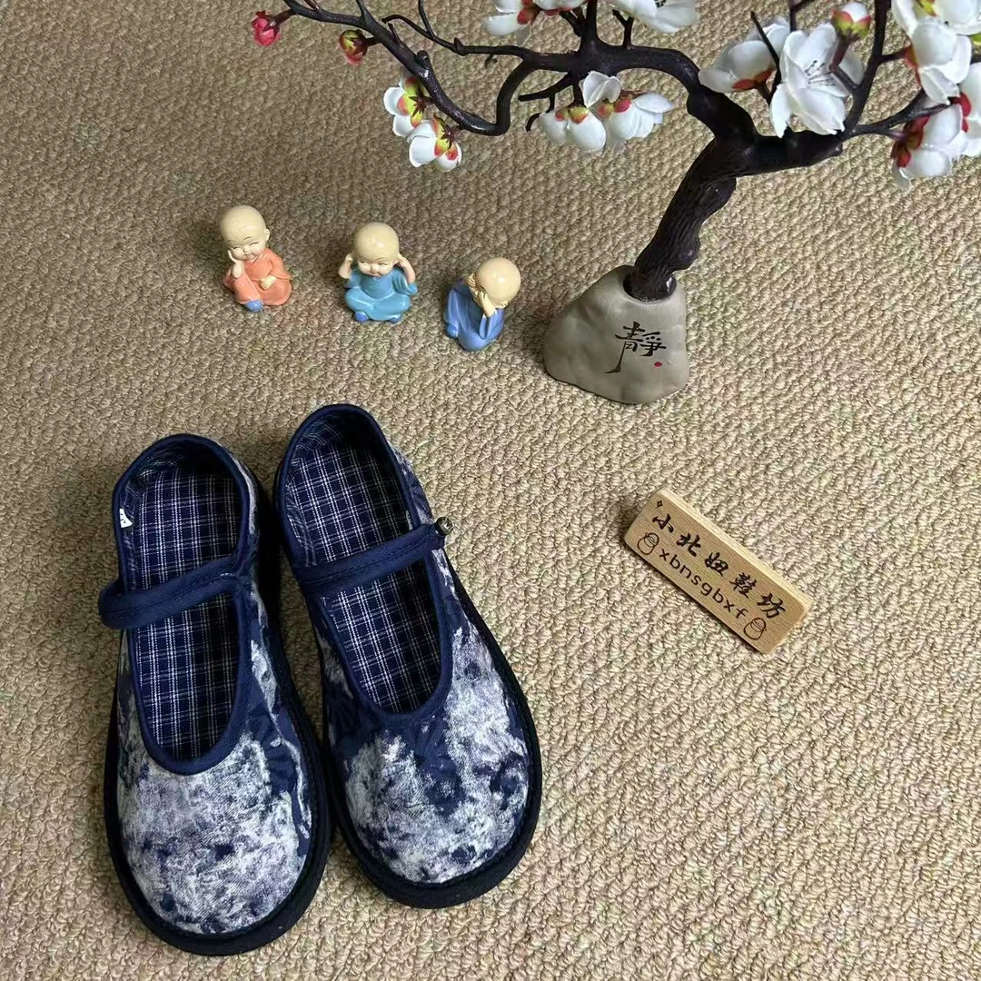 (厂家清仓福利款）小北妞水墨画一字盘扣休闲透气软底布鞋女单鞋