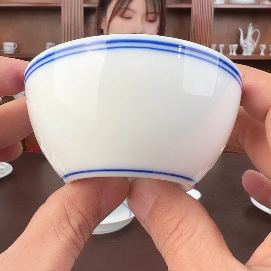 瓷柴窑双圈卧足杯杯