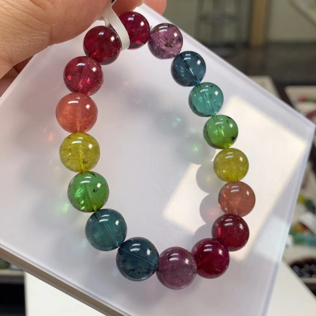 未镶嵌碧玺手链11.7左右