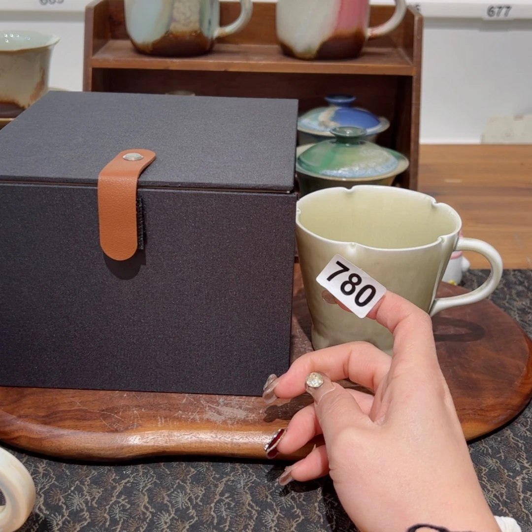 【闪购商品】别*聒780福利不退换/11111111111