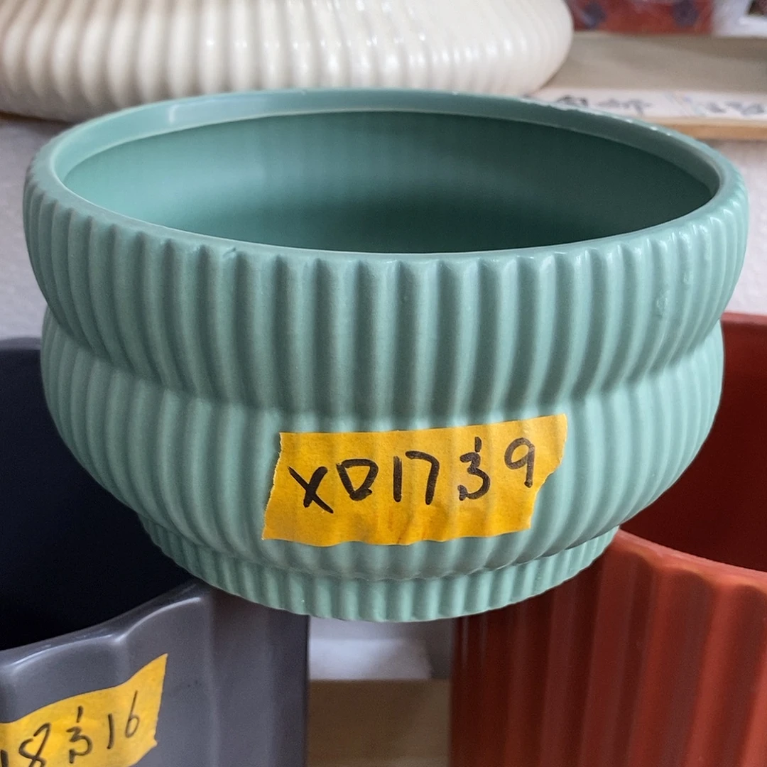 陶摆件陶盆有孔 瑕疵介意勿拍