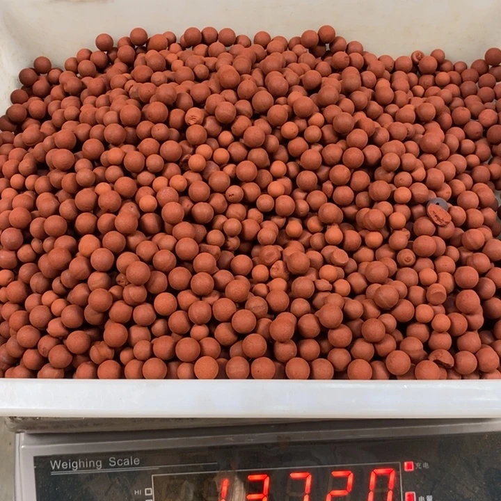 泥塑百花麝香无打孔枕头料1300克（带单枕套）