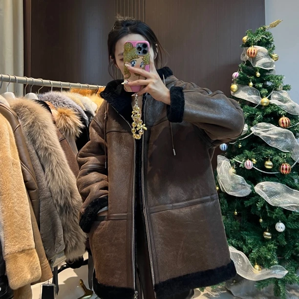 实体清货！皮毛一体外套77918FE