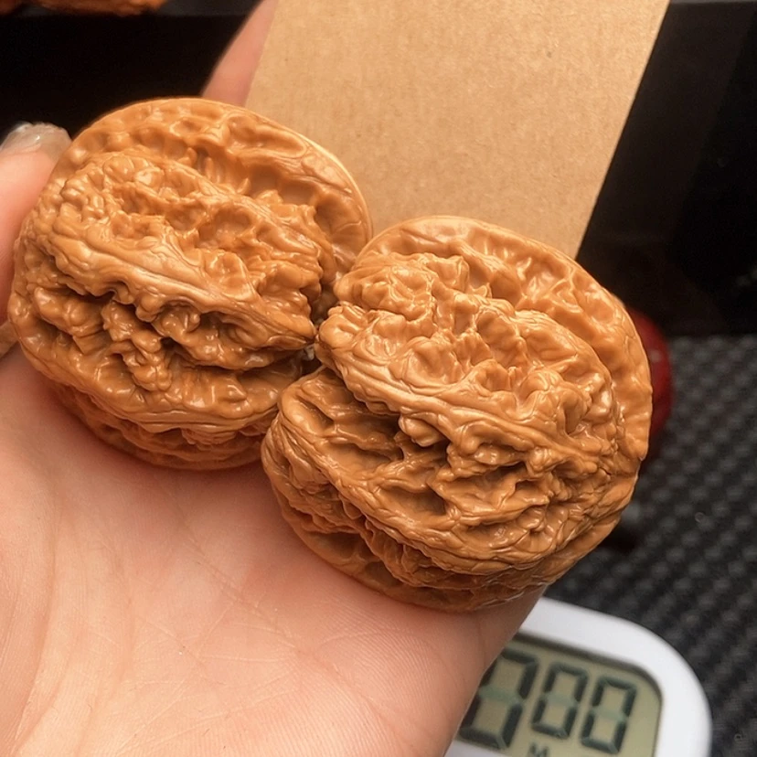 【闪购商品】文玩核桃吊坠待****?粗筋