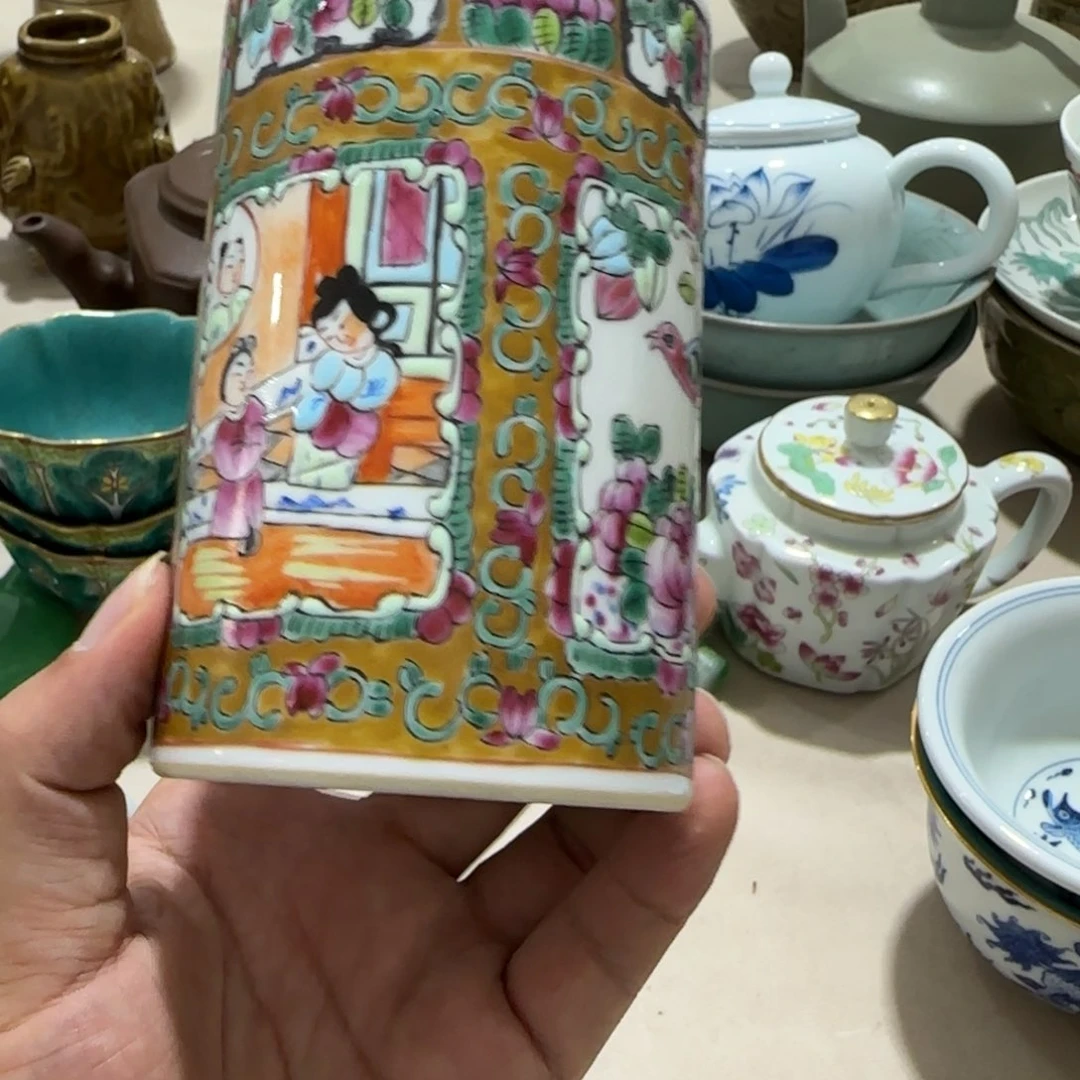 瓷片摆件的时候还在问为什么这么贵