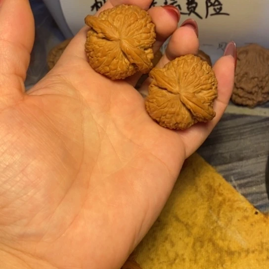 吊坠文玩核桃白狮子
