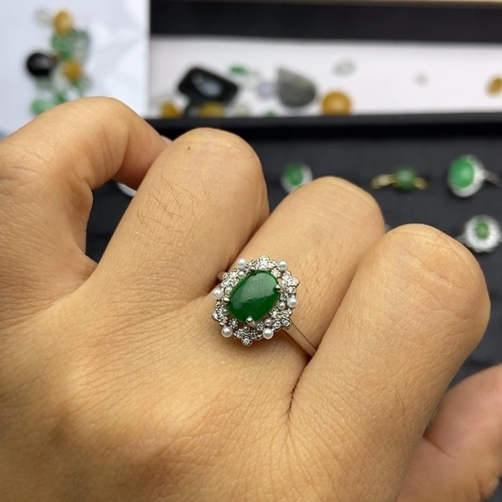 翡翠戒指银S925镶嵌沁*戒指