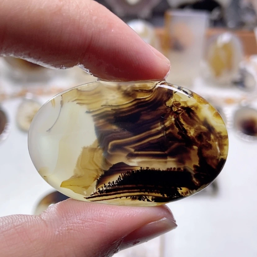 【闪购商品】玛瑙/玉髓颈饰未镶嵌财***帝