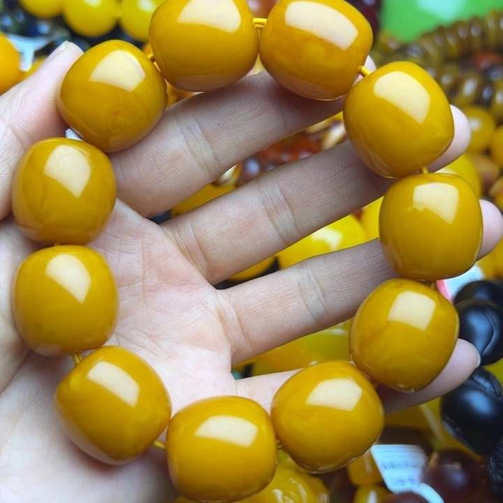 琥珀未镶嵌手链蜜蜡