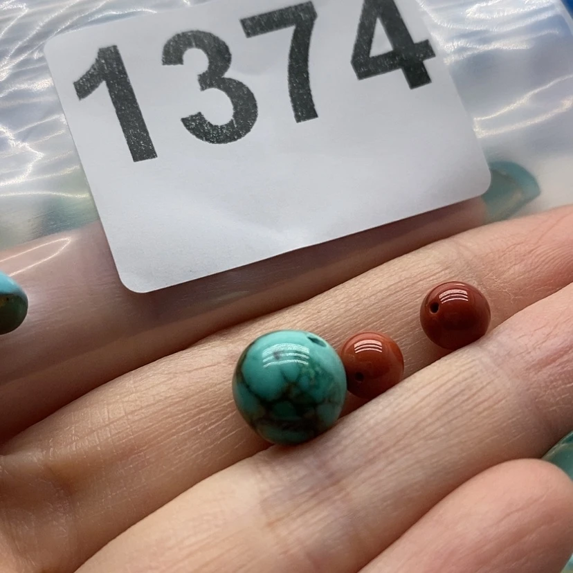 【闪购商品】南红玛瑙颈饰未镶嵌小***