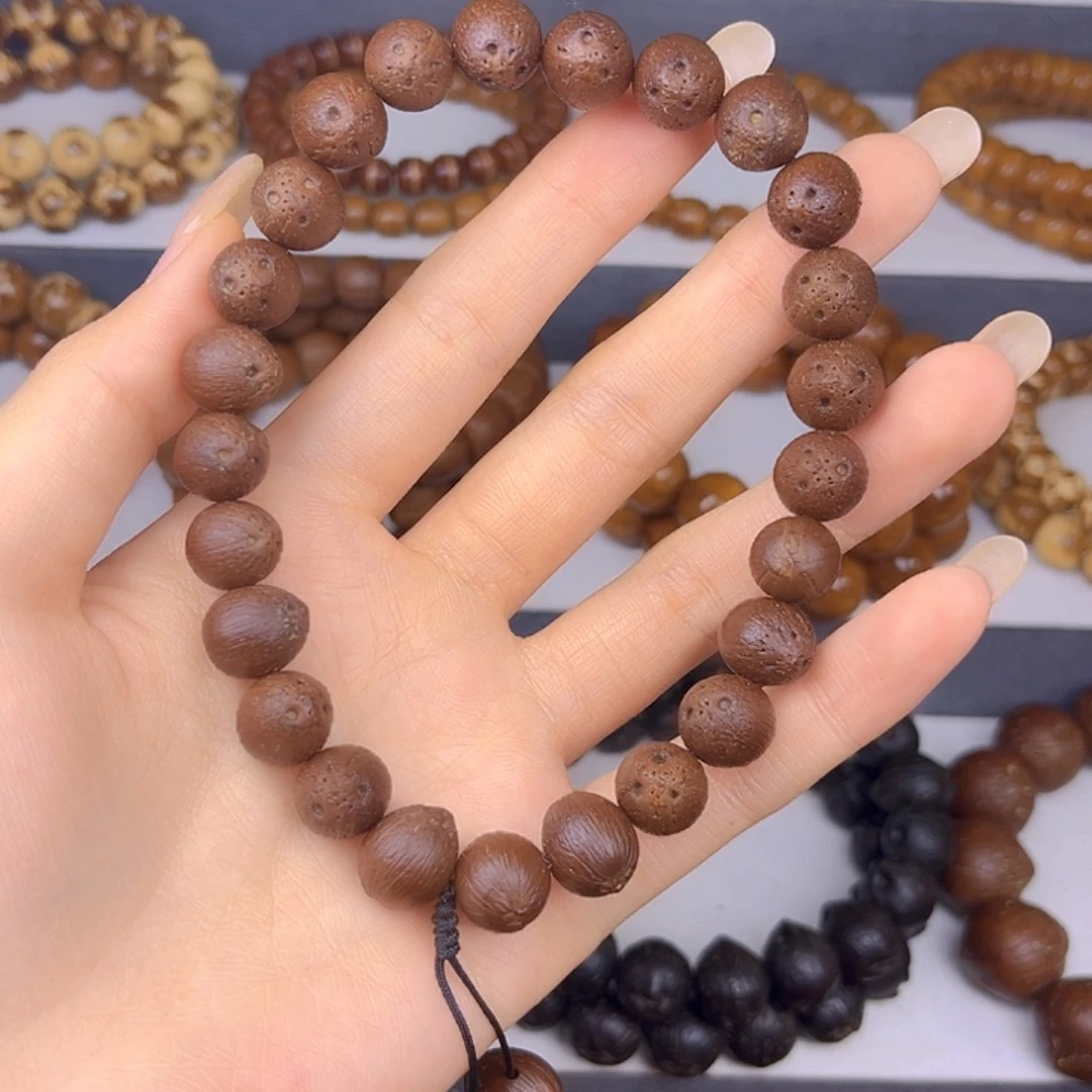 王***孝紫金鼠手串原皮差价