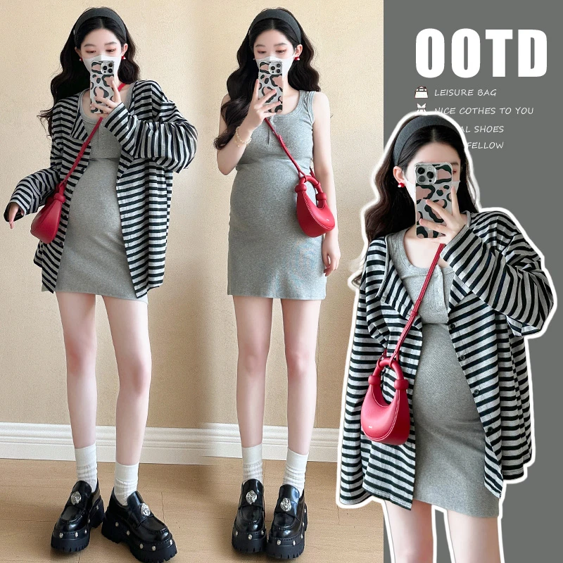 时尚套装2025新款韩版套装辣妈外出弹力背心裙+条纹开衫两件套