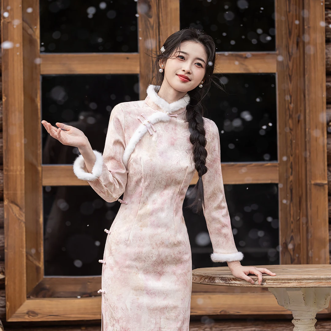 青未了【粉玫瑰】迎秋季上新款鎏金银珠缎改良加厚加绒旗袍 衣长120