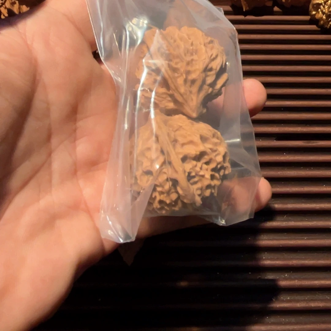 文玩核桃吊坠ᴸ****豐嘎嘎