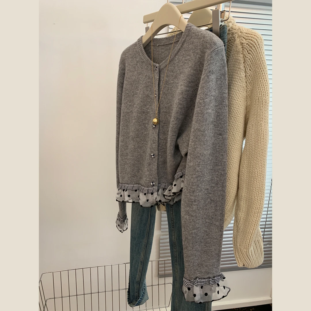 韩系灰色蕾丝拼接波点毛衣外套女早秋季温柔风设计感针织开衫上衣
