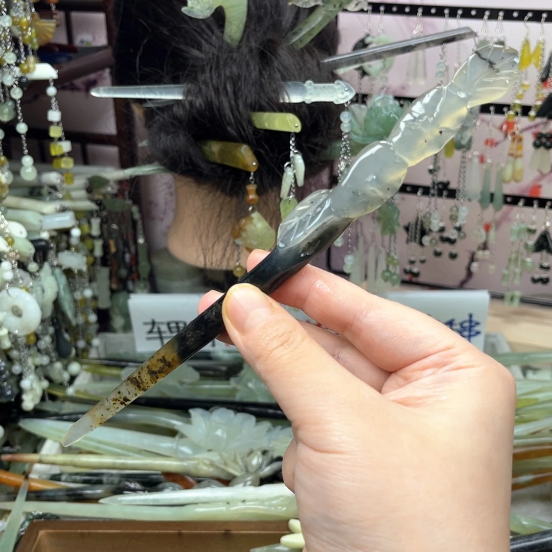 岫玉未镶嵌发饰长度20厘米左右