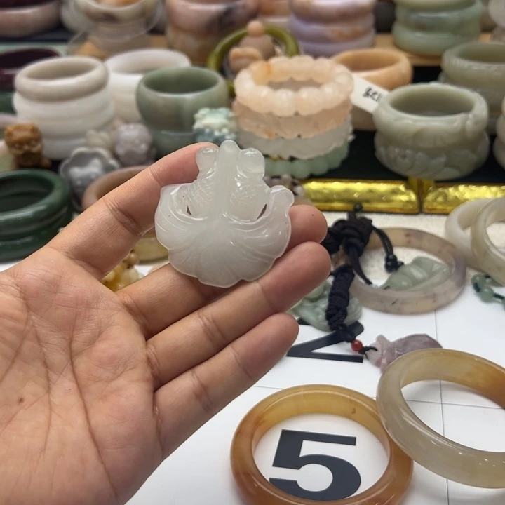 石英岩玉合金手镯