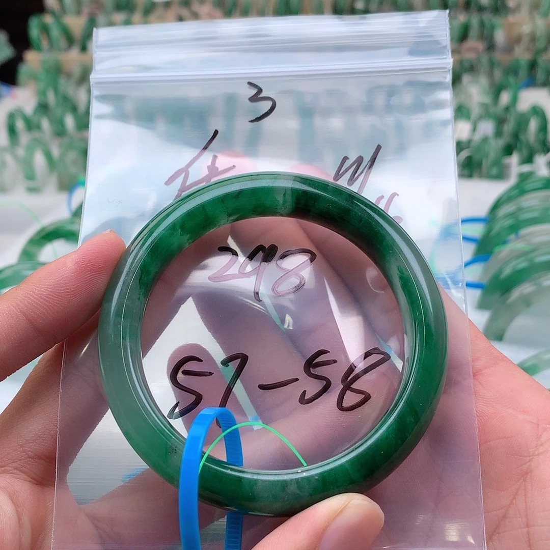 石英质玉（非洲翠）未镶嵌手镯57-58 3号