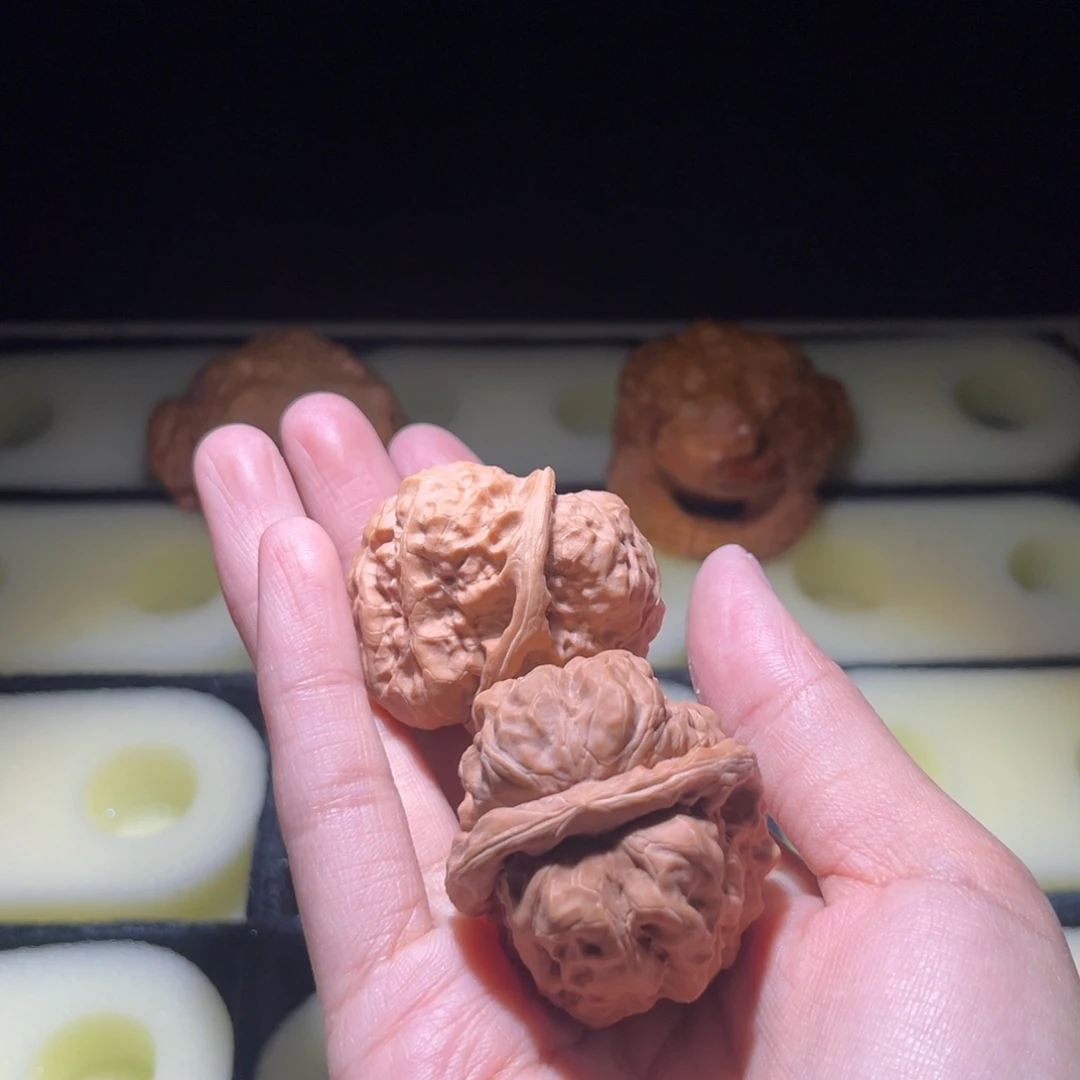 T***o文玩核桃吊坠蛤蟆