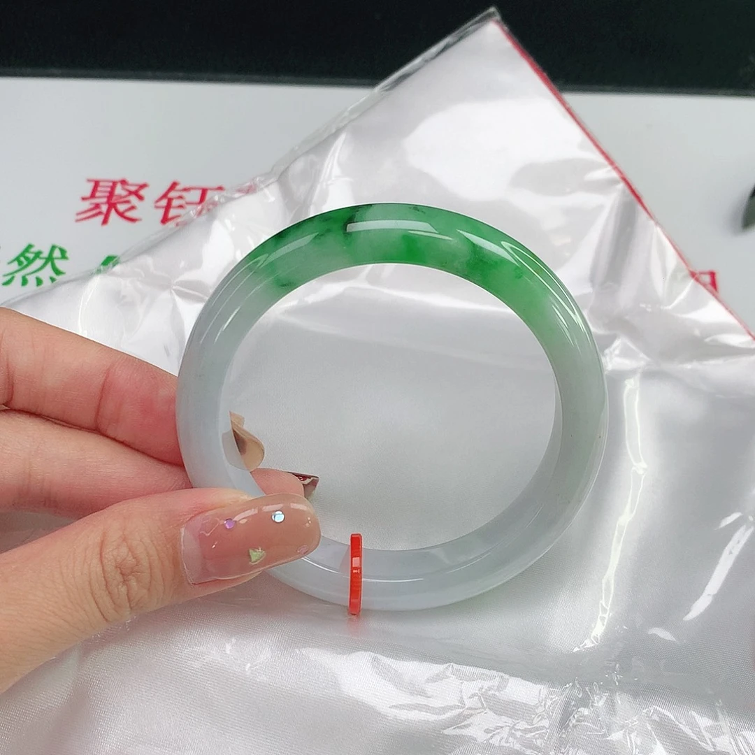 未镶嵌手镯翡翠523