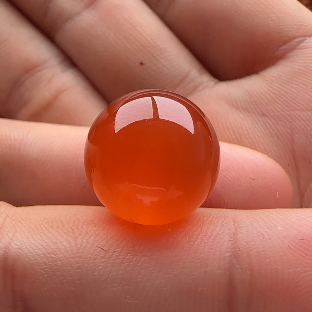 南红玛瑙圆珠14.4未镶嵌孔皮裂
