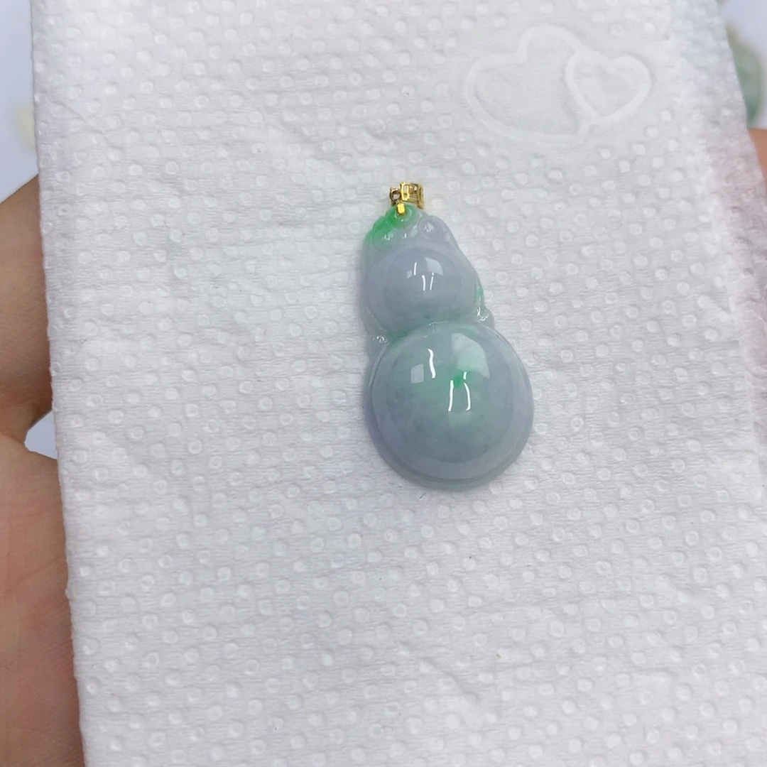 翡翠18K金镶嵌颈饰翡翠