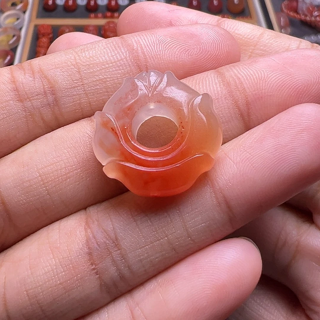 南红玛瑙未镶嵌珠宝奇石九转莲花20.8mm