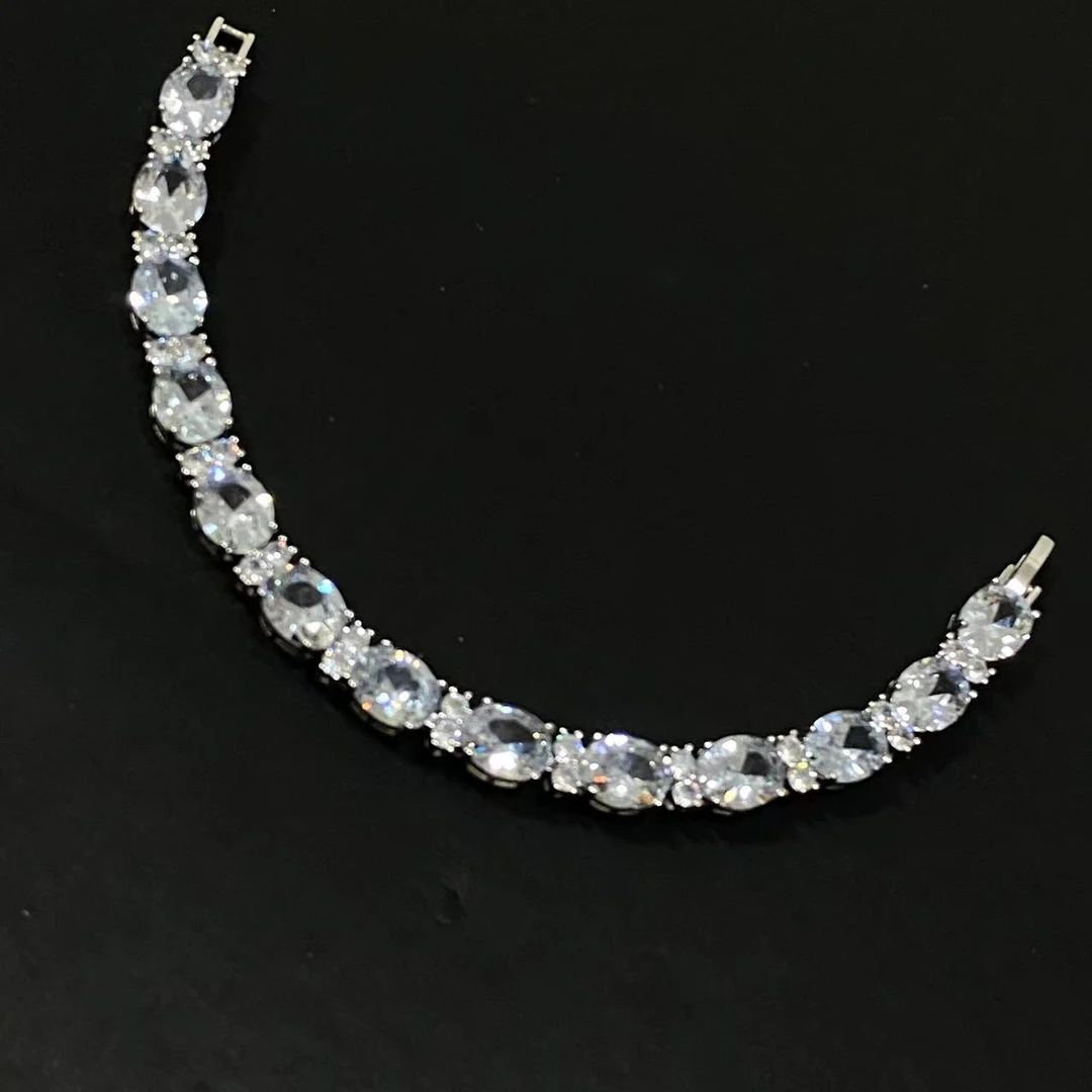 【南非定制】经典高级轻奢大气百搭手链Tzl262025