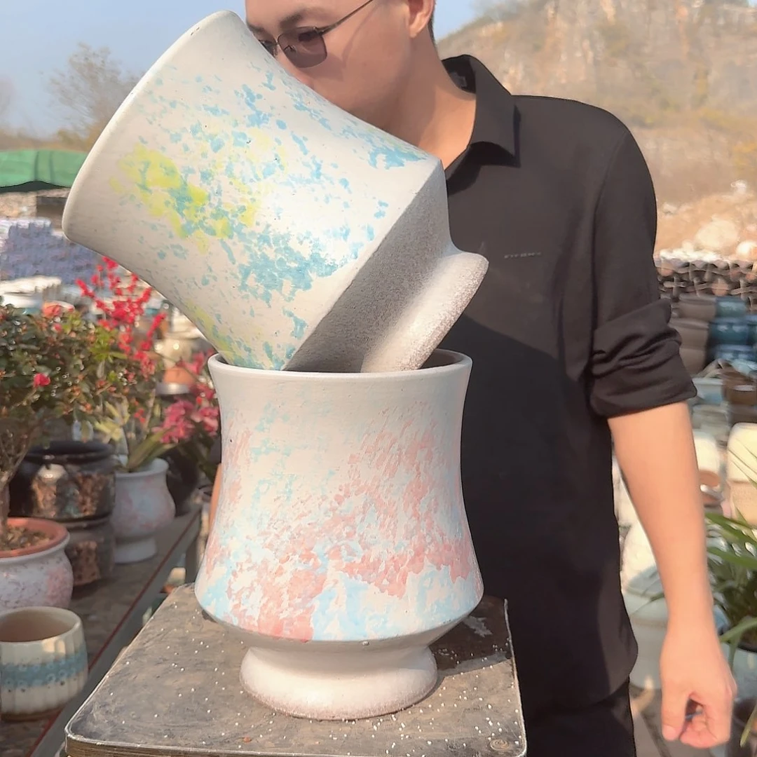 紫砂花盆口19高24（两个束腰文林