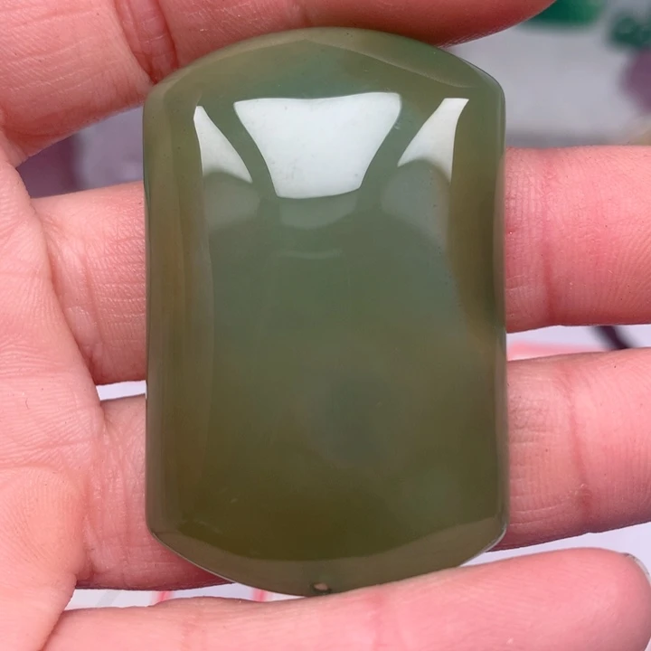 玛瑙/玉髓颈饰未镶嵌月**语