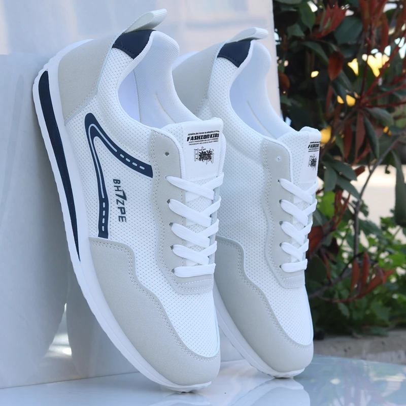 男鞋高档潮鞋轻便透气网面运动休闲鞋软底防滑舒适轻巧春季旅游鞋