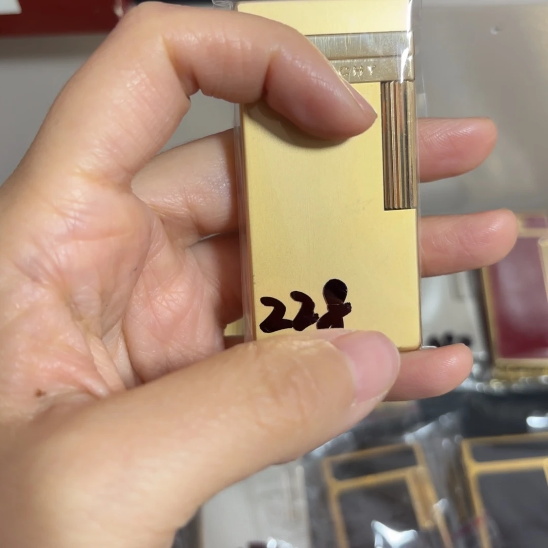 都登卡中古打火机
