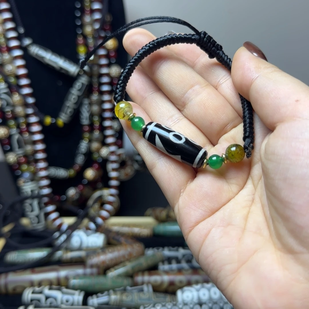 玛瑙/玉髓合金颈饰