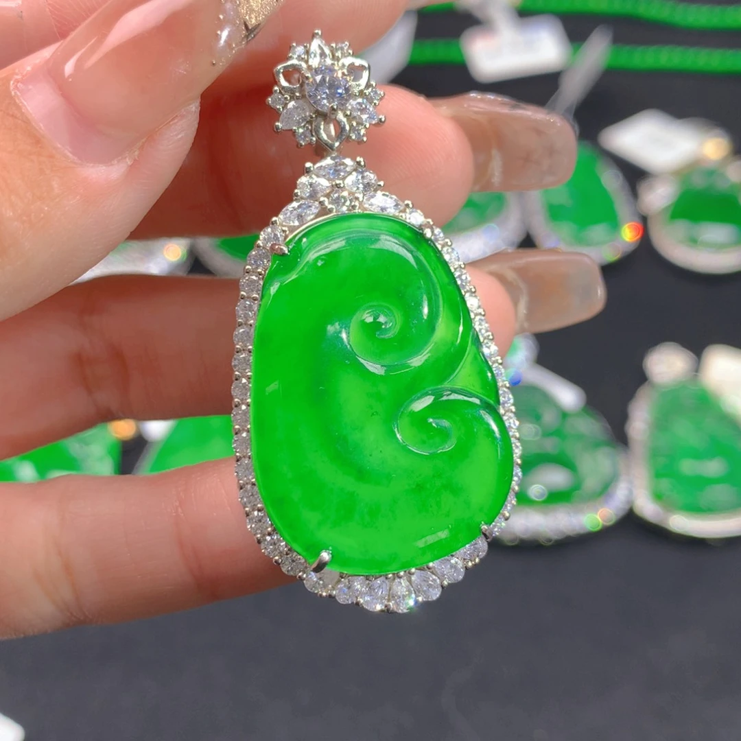 翡翠颈饰银S925镶嵌111111111