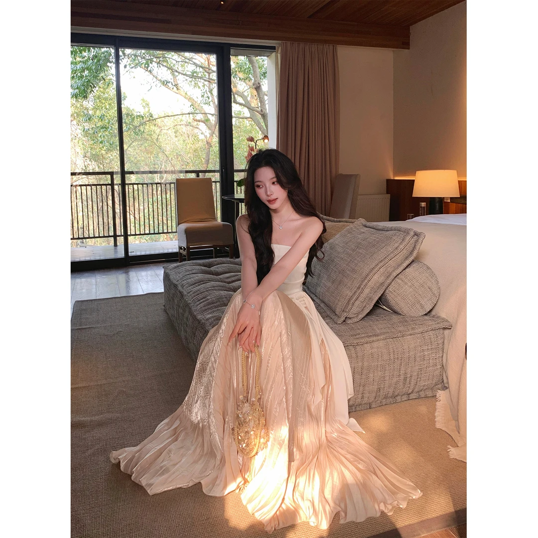 ICELOLLY松紧腰白月光绝美长款半身裙女春夏季小个子气质显瘦裙子