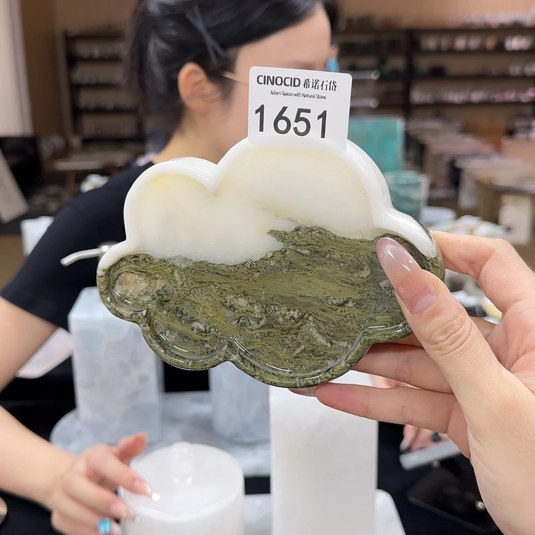1651 绿野仙踪小云朵