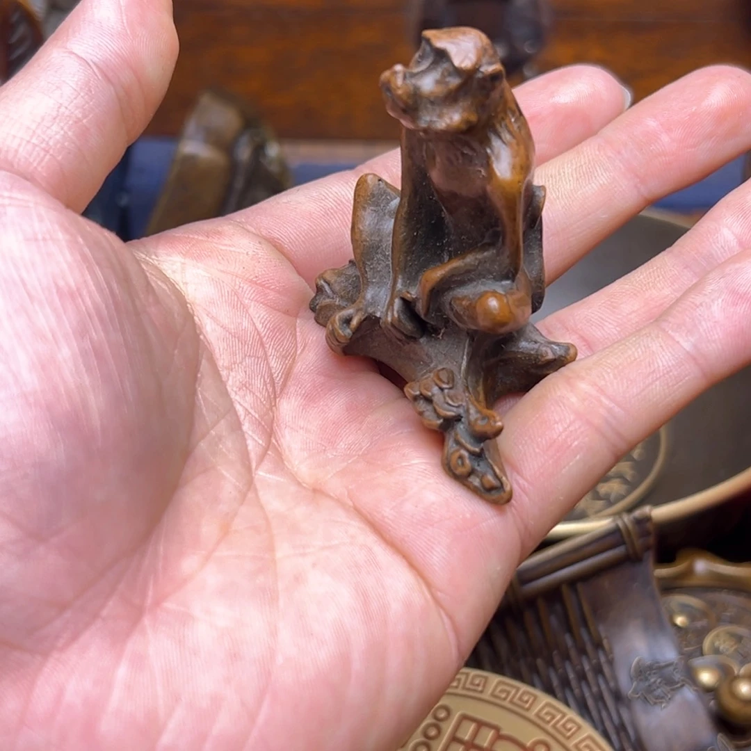 精美铜器点击下单