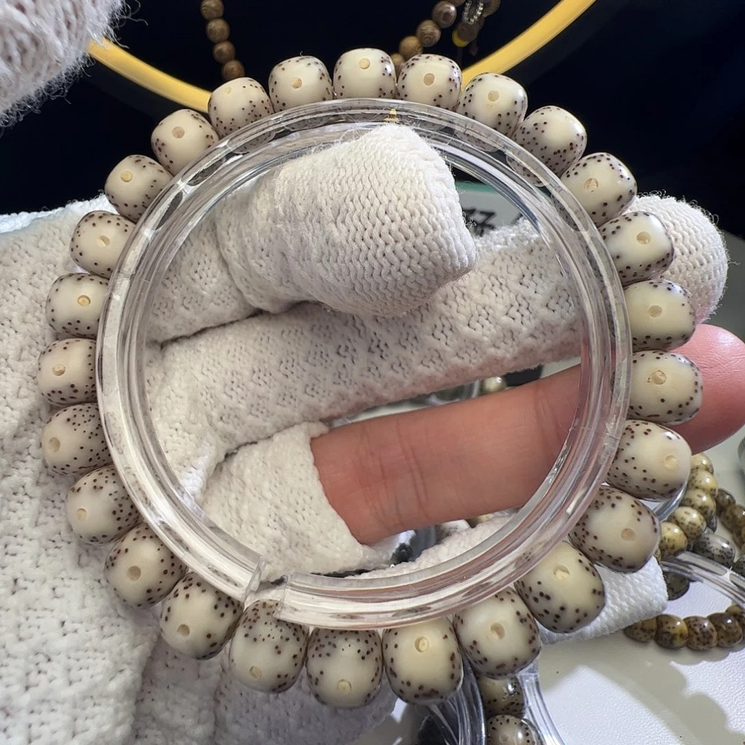 吊坠星月菩提胶质感十足小果冻