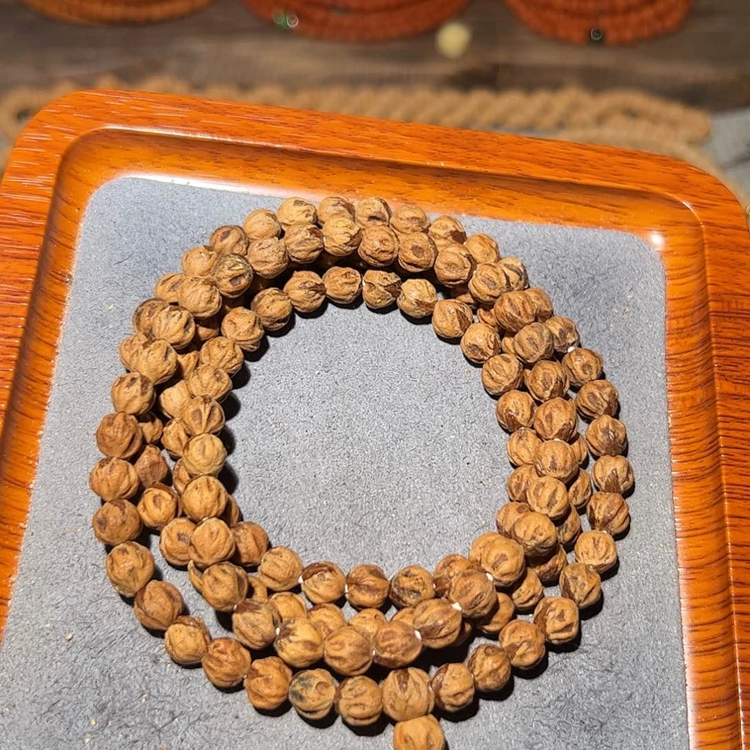 梦***6柏香籽/百香籽吊坠原桩满鬼7.5+