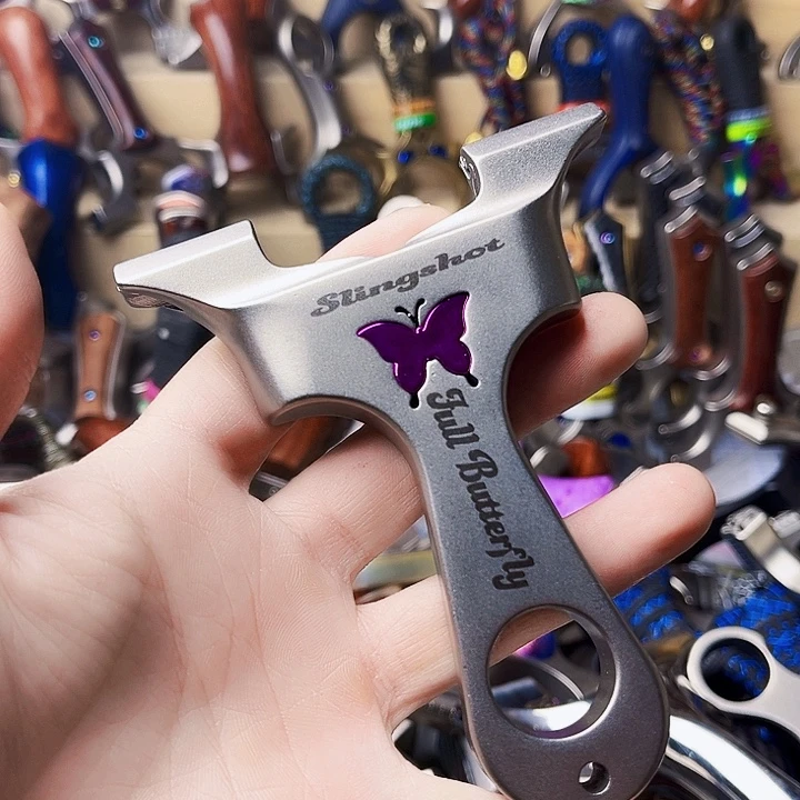 9025。     蝴蝶龙剑叫