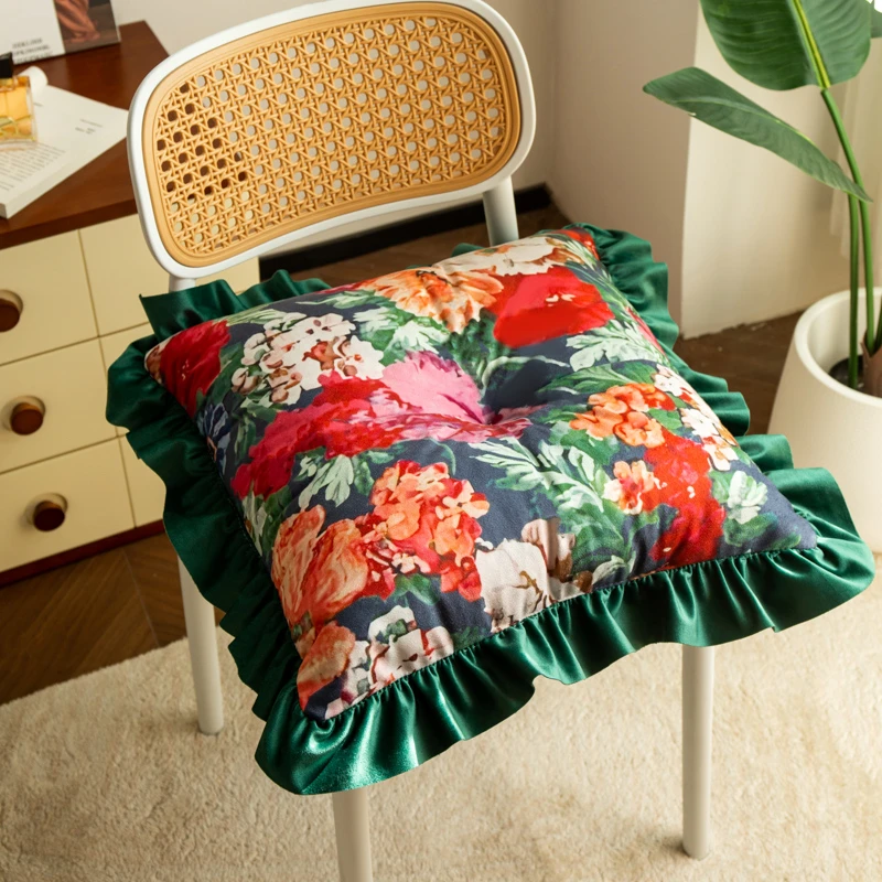 冬季复古花边毛绒圆形椅子坐垫居家透气蒲团地板办公室靠垫椅子垫