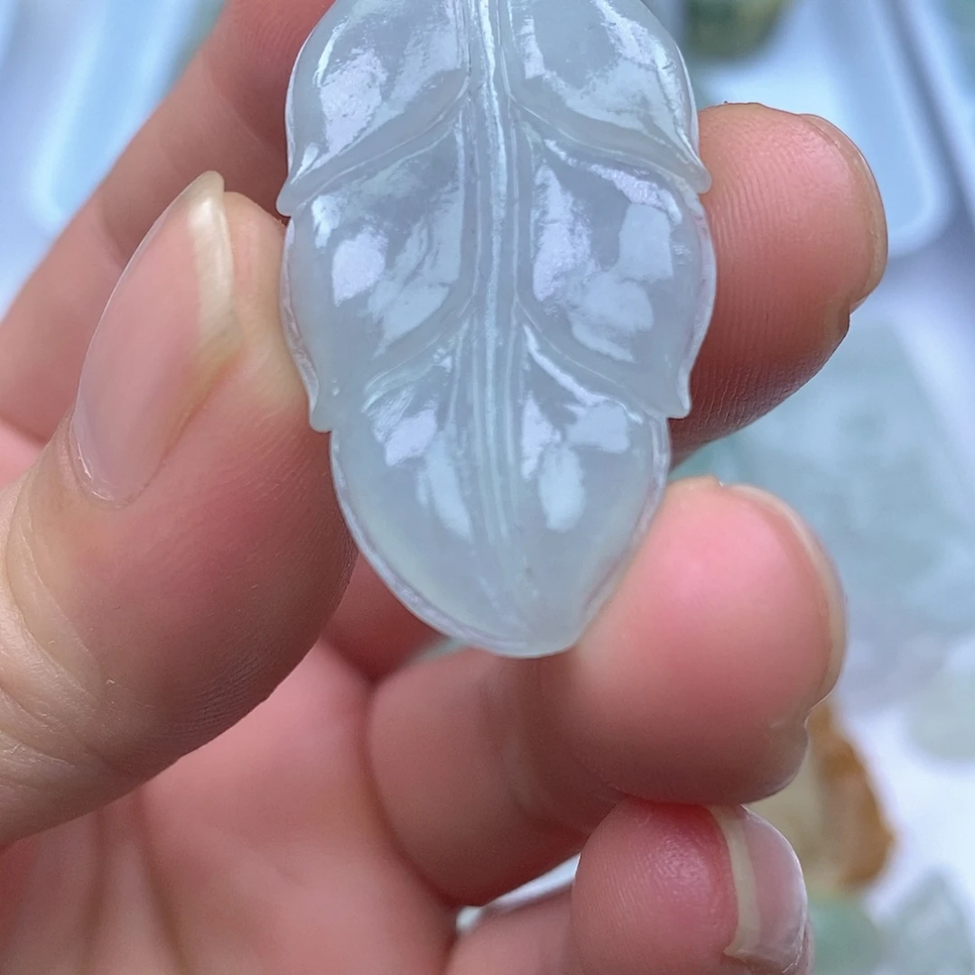 定制翡翠未镶嵌叶子