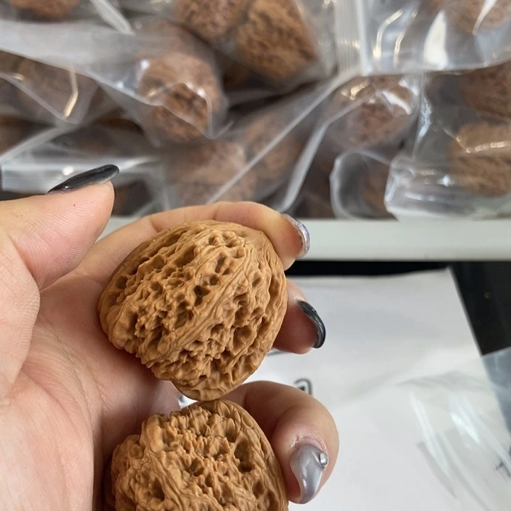 吊坠文玩核桃南疆瑕疵