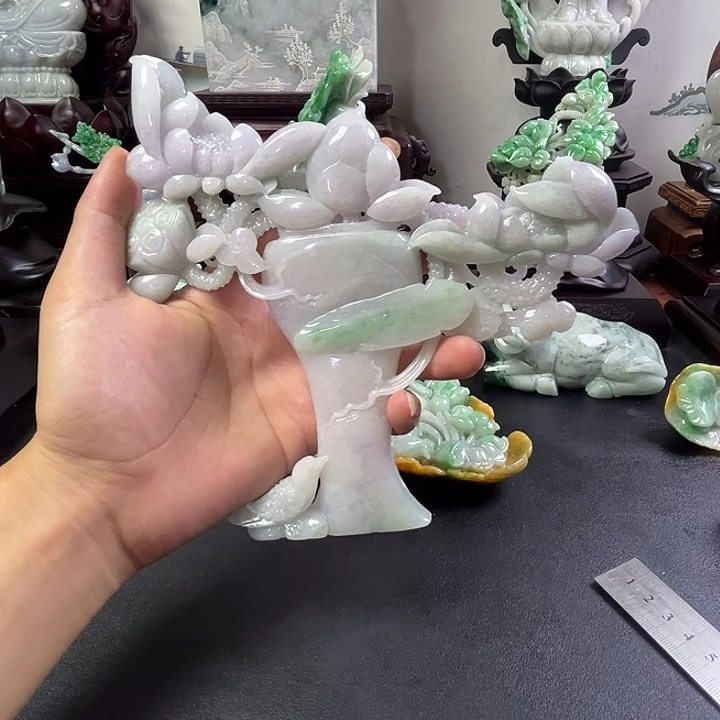 翡翠摆件未镶嵌翡翠