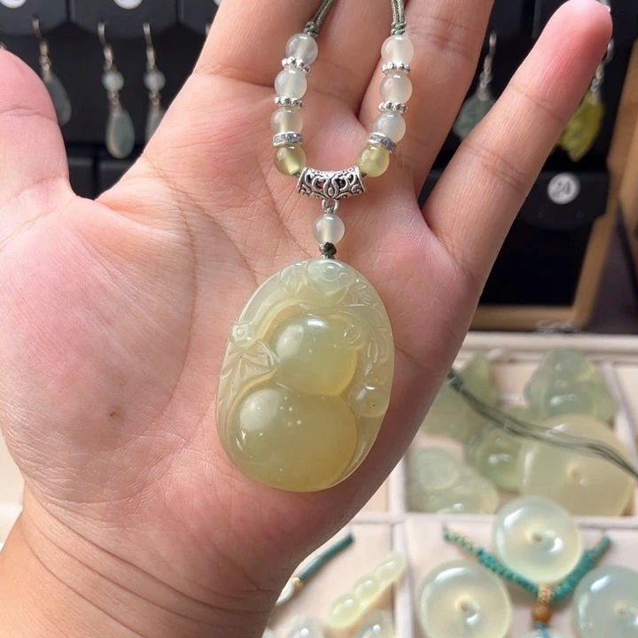 蛇纹石玉未镶嵌吊坠(赠链)福利葫芦双全吊坠默认有结构不退不换
