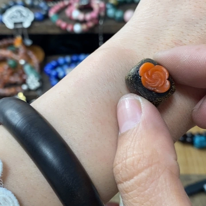 手链未镶嵌南红玛瑙楚*