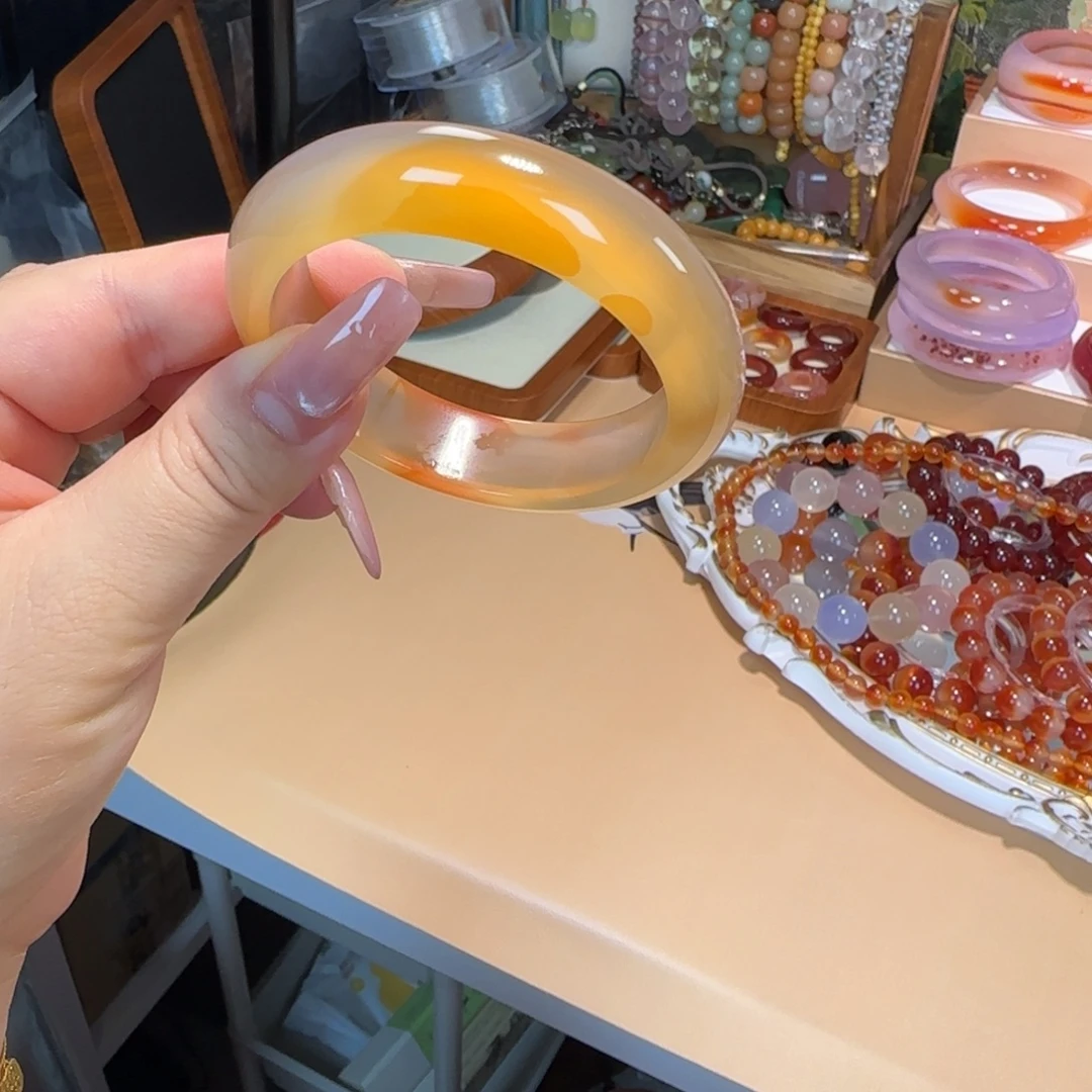 玛瑙/玉髓未镶嵌手镯