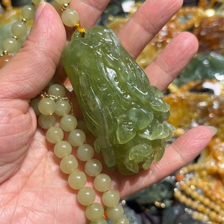 岫玉未镶嵌毛衣链