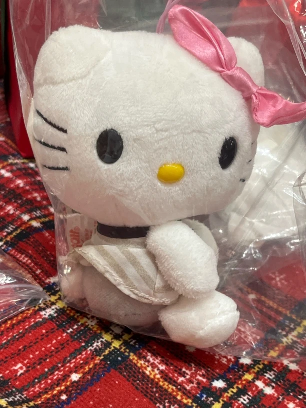 Ly专拍侧坐条纹kitty挂件